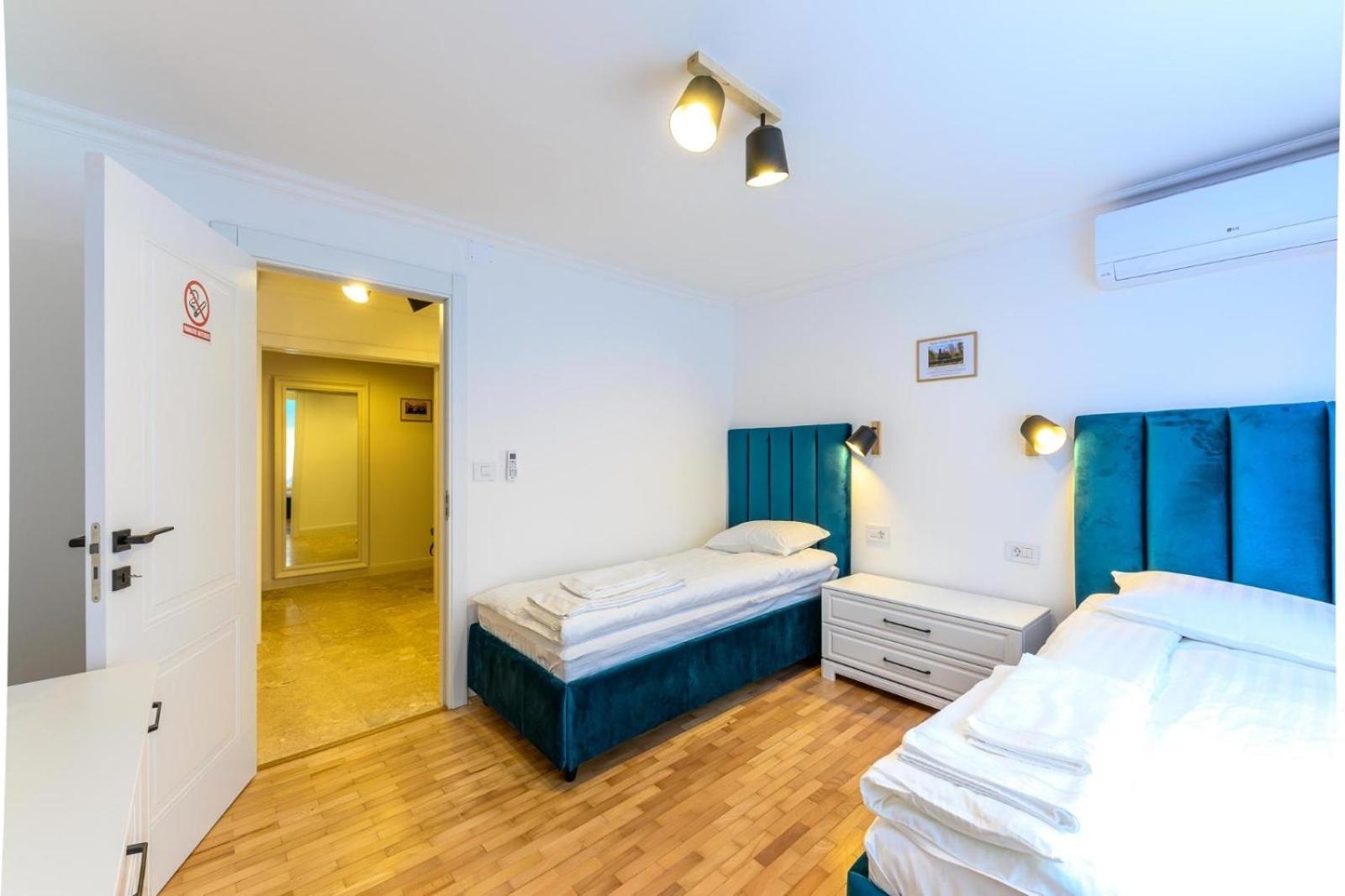 Five Stars Apartment Timisoara Exterior photo